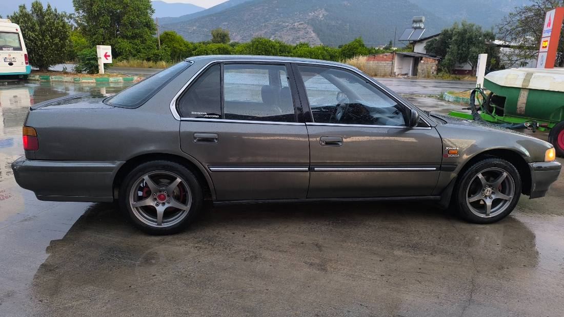 1991 Honda Accord 98 model orjinal 2.0 16 valf SANDRUF