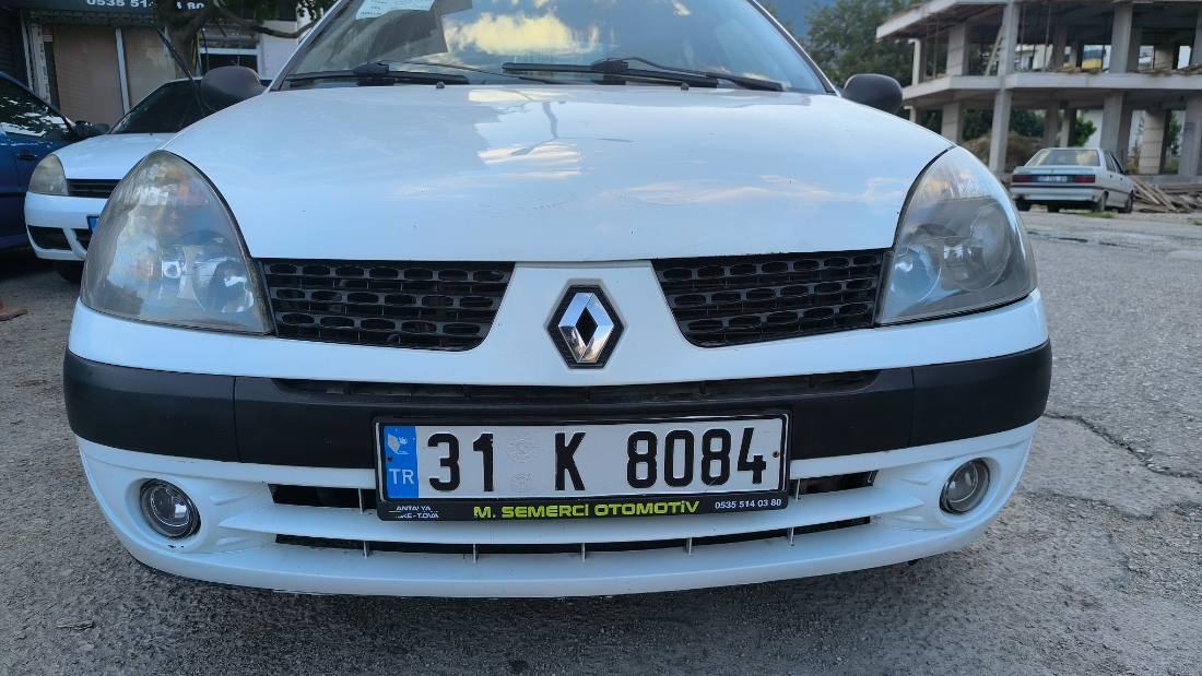 2005 Clio 2 klimalı km 196.000